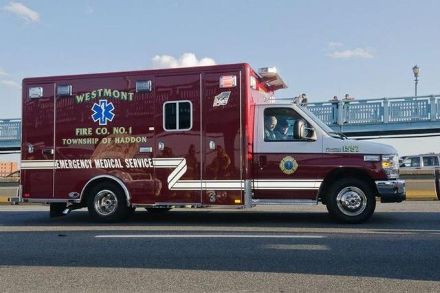 June 6, 2012: FF/EMT's Tyler Kondrla and Joe Piscopio arriving on the Ben Franklin Bridge for a multi-vehicle MVA on BLS 1557.