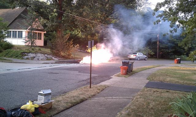 King Avenue, Wires Down, 07/06/2010