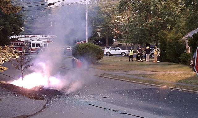King Avenue, Wires Down, 07/06/2010