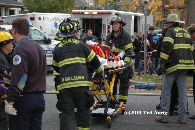 Redman Ave & Estaugh Ave, MVA Rescue, Haddonfield, 11/15/2010